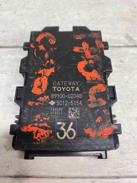 Toyota Corolla network gateway 2015 sedan control module OEM 8910002040