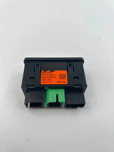 2020 NISSAN SENTRA CENTER CONSOLE MEDIA PORT USB AUXILIAR ASSY OEM 35116618