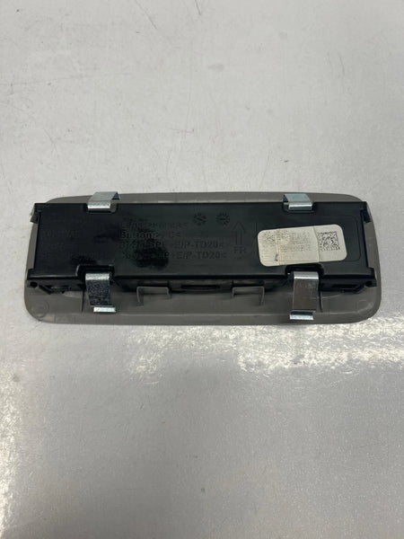 2023 TOYOTA CAMRY OVERHEAD CONSOLE DOME LIGHT ASSY OEM 8136007040