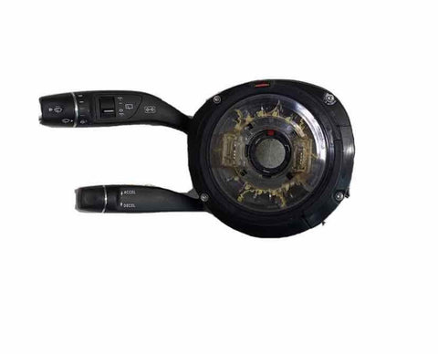 17 18 BMW 320 SEDÁN CONJUNTO DE INTERRUPTOR DE LIMPIAPARABRISAS Y FAROS OEM 61315A0F936 