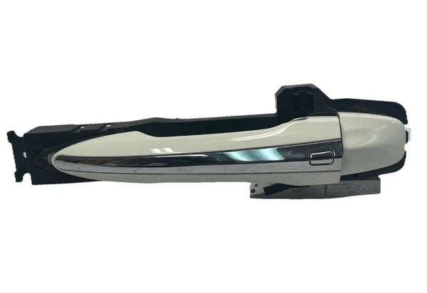 2014 2023 INFINITI Q50 OUTSIDE DOOR HANDLE OUTSIDE FRONT RIGHT SIDE QAW WHITE