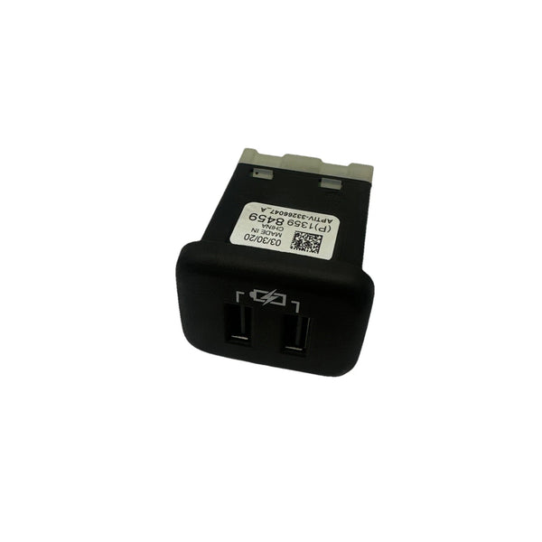 2018 TO 2021CHEVROLET TRAVERSE CENTER CONSOLE DUAL USB CHARGE PORT OEM 13598459