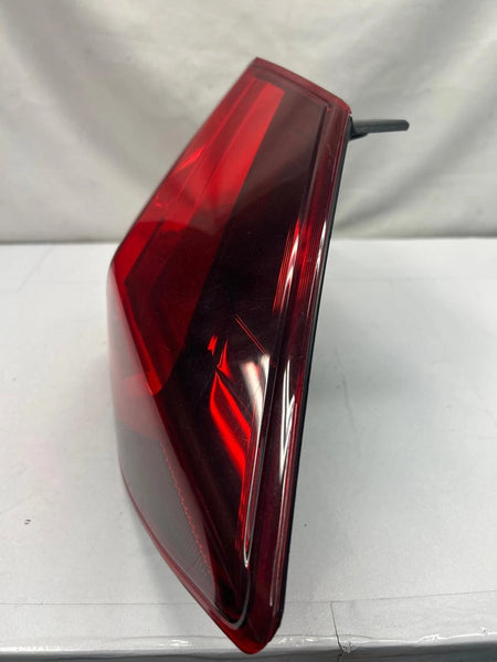 2016 2021 HONDA CIVIC TAIL LIGHT RIGHT QUARTER PANEL MOUNTED SEDAN ASSY