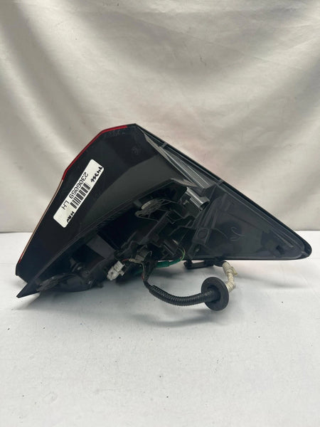 2016 2017 2018 HONDA HRV TAIL LIGHT QUARTER PANEL MOUNTED LEFT SIDE ASSEMBLY