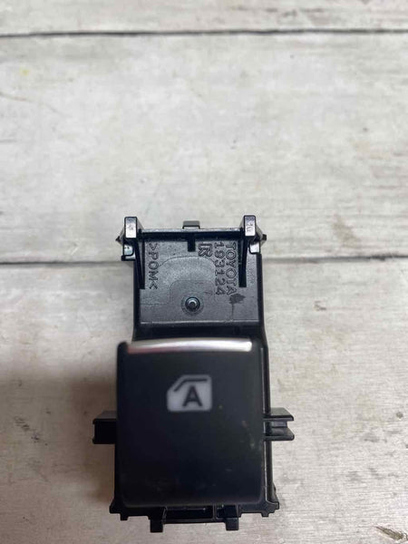 2018 2019 TOYOTA CHR REAR LEFT DOOR WINDOW SWITCH OEM 193124