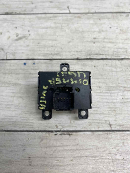 Interruptor de control de luces de atenuación del tablero del Dodge Challenger 2015 OEM 68141052AD