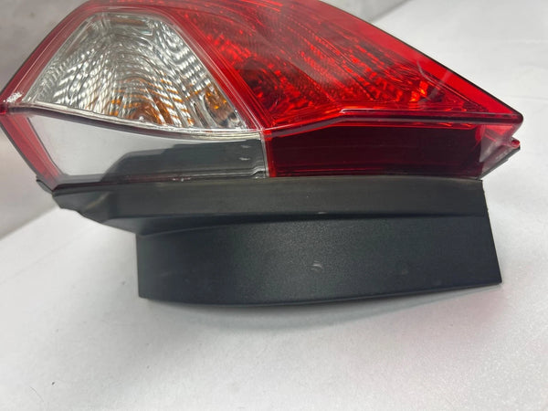 2018 TO 2022 TOYOTA CHR TAIL LIGHT RIGHT SIDE QUARTER PANEL ASSY OEM 81551F4021