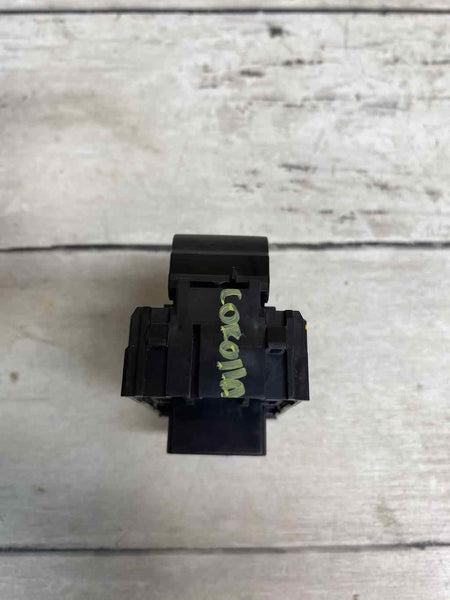 20 22 TOYOTA COROLLA SED REAR RIGHT DOOR WINDOW SWITCH OEM 2721J08D