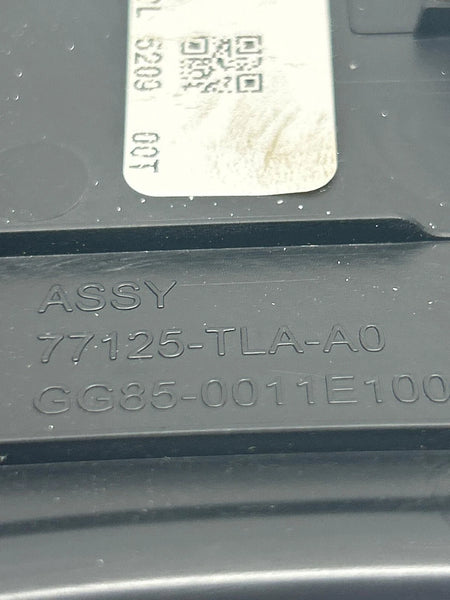 2017 TO 2022 HONDA CRV FRONT RIGHT DASH END CAP TRIM COVER PANEL