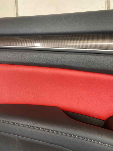 2019-2021 HONDA ACCORD LH PANEL DE MOLDURA DE PUERTA DELANTERA IZQUIERDA NEGRO/ROJO OEM 83553TVAA61ZA