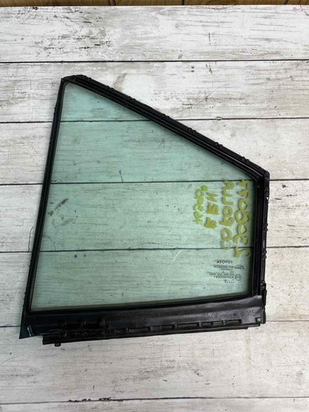 Toyota Corolla vent glass window 2020 to 2022 sedan rear right OEM 6812302430
