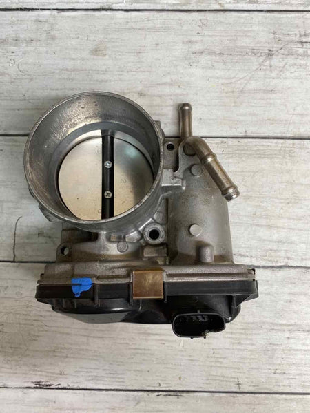 2019 2022 TOYOTA COROLLA SEDAN 2.0L THRTOTTLE BODY VALVE ASSY OEM 22030F2010