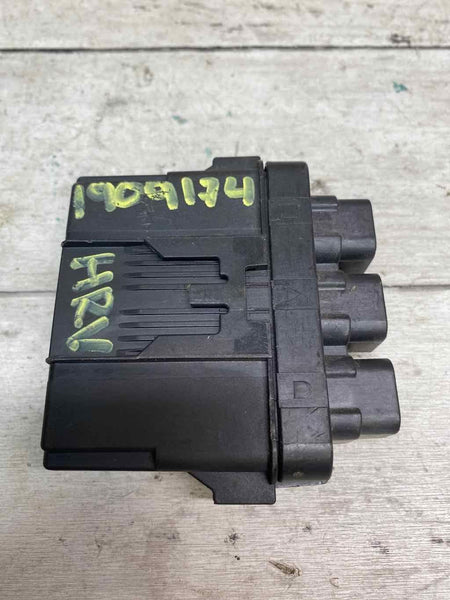 Honda HRV occupant control unit 17 front right side seat module OEM 81169T7WA01