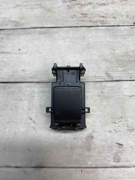 20 22 TOYOTA COROLLA TRASEIRO ESQUERDO LADO DO MOTORISTA JANELA PORTA INTERRUPTOR OEM 2721R02D