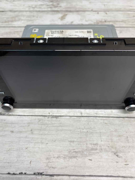 Toyota Corolla radio am fm 2020 sedan display & receiver assy OEM 8614002A50