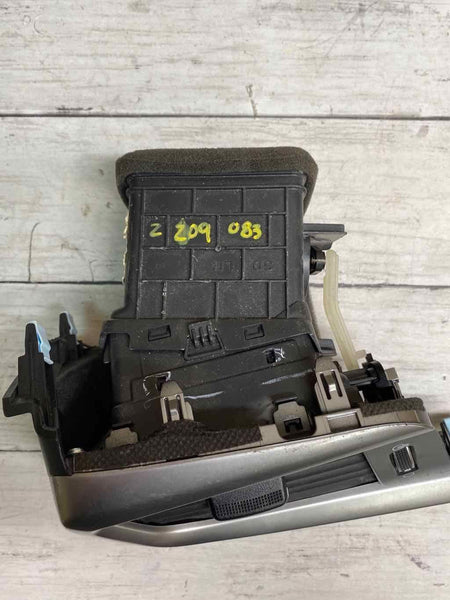 Ventilación de aire acondicionado HVAC del Hyundai Elantra 2019, lado izquierdo, OEM