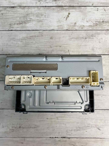 17 19 TOYOTA COROLLA SEDÁN PANTALLA DE RADIO Y CONJUNTO DE RECEPTOR OEM 8614002521 
