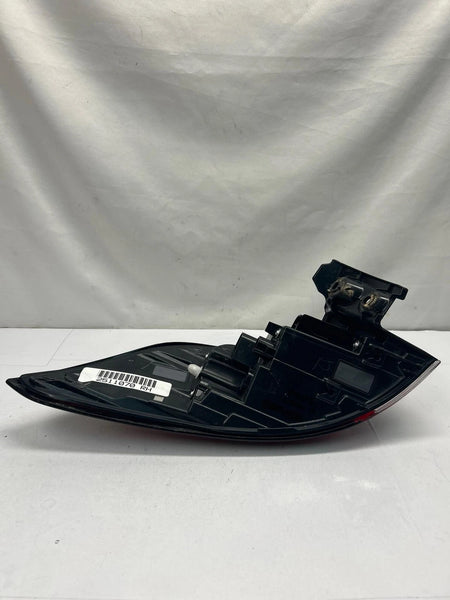 2022 TO 2025 TOYOTA COROLLA TAIL LIGHT RIGHT SIDE QUARTER PANEL LED ASSY OEM 815500A170