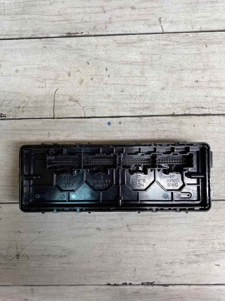 2018 CHEVROLET EQUINOX AC HVAC HEATER TEMPERATURE CONTROL MODULE OEM 84221981