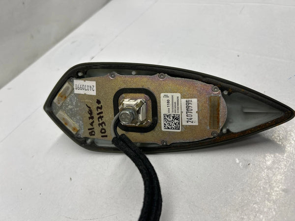 2019 TO 2025 CHEVY BLAZER RADIO ANTENNA ROOF SHARK FIN ASSY OEM 84581180 328E BLUE