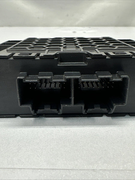 2018 TO 2024 CHEVROLET CAMARO DRIVE PARKING ASSIST CONTROL MODULE UNIT OEM 13521136
