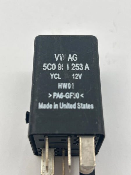 2014 VOLKSWAGEN JETTA CENTER CONSOLE CLOSE RELAY OEM 5C0951253A