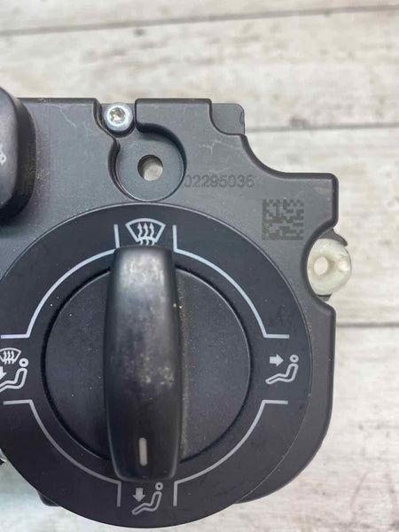 Volkswagen Jetta climate control 15 18 sedan hvac ac temp OEM 1K0820047JM