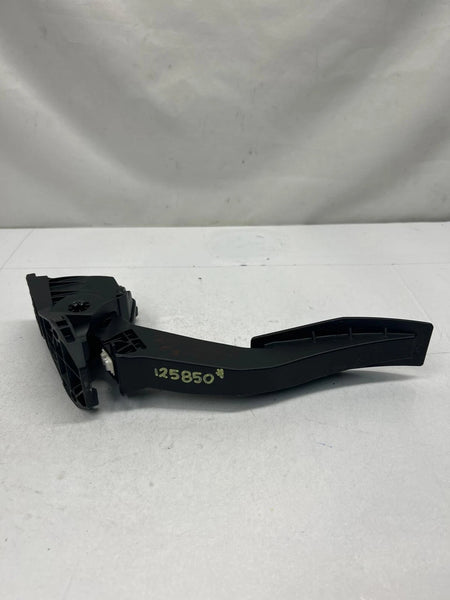 2019 CHEVROLET EQUINOX ACCELERATOR PEDAL PEDAL ASSEMBLY OEM 84366778