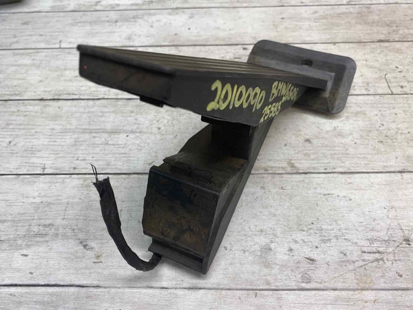 Conjunto de pedal del acelerador OEM para BMW 650I 2014