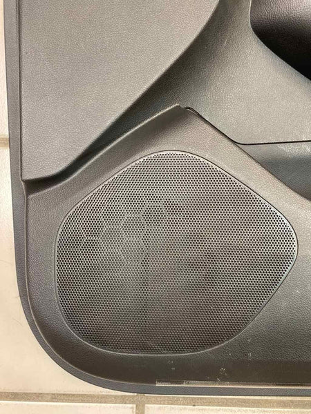 17 19 CHEVROLET CRUZE FRONT RIGHT DOOR TRIM PANEL OEM BLACK 84178541
