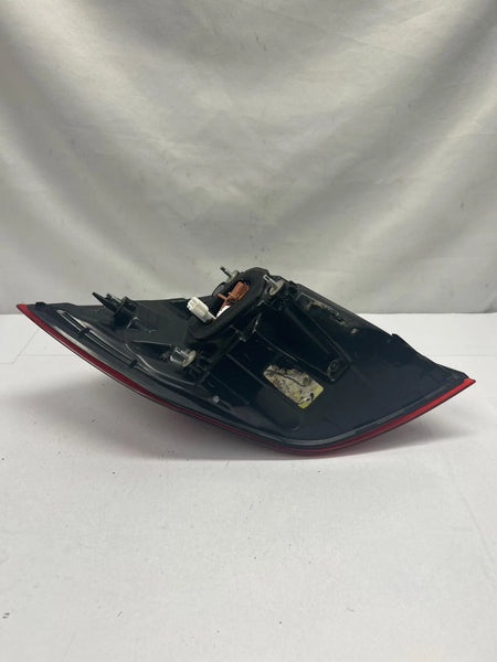2020 TO 2022 HYUNDAI SONATA TAIL LIGHT QUARTER PANEL MOUNTED RIGHT SIDE US BUILT
