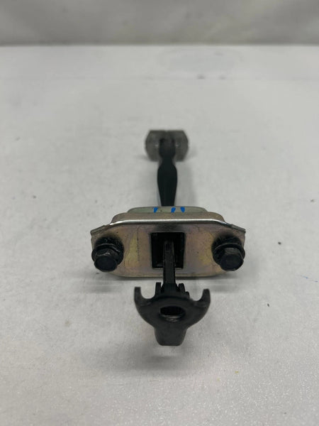 2019 NISSAN SENTRA DOOR HINGE FRONT LEFT SIDE DOOR HOLDER ASSY OEM