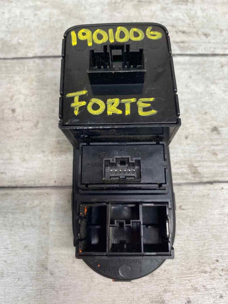 Interruptor de control de tracción con atenuador ECO para Kia Forte 2015 OEM 93700A7040WK