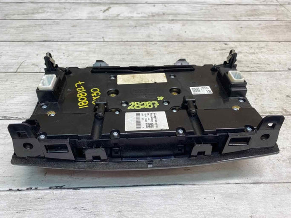 Infiniti QX30 radio am fm 17 19 instrument control panel assy OEM 283955DA1B