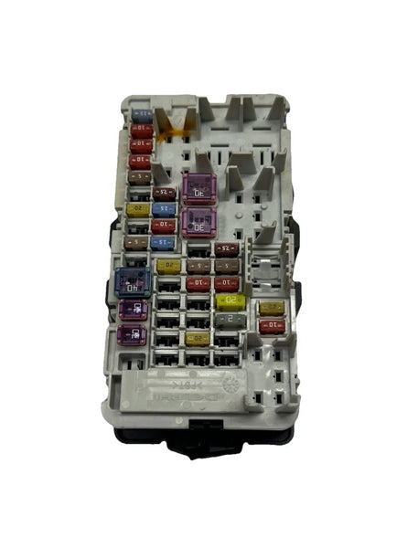 2018 TO 2023 CHEVROLET EQUINOX JUNCTION BOX FUSE RELAY BLOCK ASSY OEM 35048788