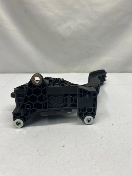 2020 TOYOTA COROLLA ACCELERATOR PEDAL PEDAL ASSEMBLY OEM 7811012100