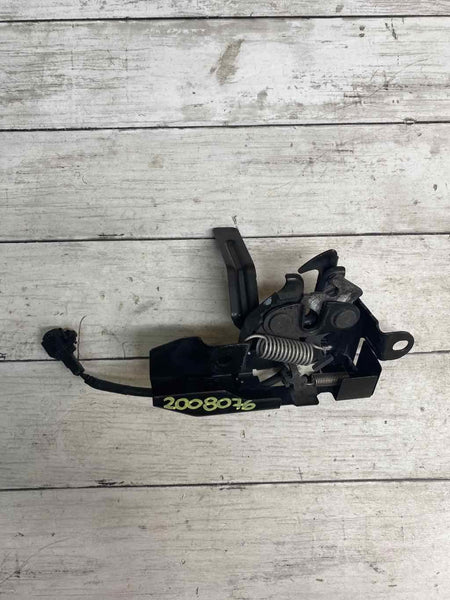 Conjunto de liberación del actuador de bloqueo del pestillo del capó de Toyota Tundra (2014 a 2021) OEM