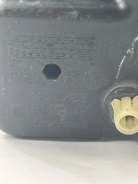 2015 TO 2020 GMC YUKON FOG DRIVING LAMP RIGHT SIDE ASSY OEM 23332242