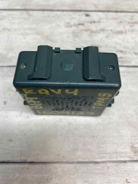 Toyota Rav4 tire pressure monitor 2008 tpms system control unit OEM 8976942020