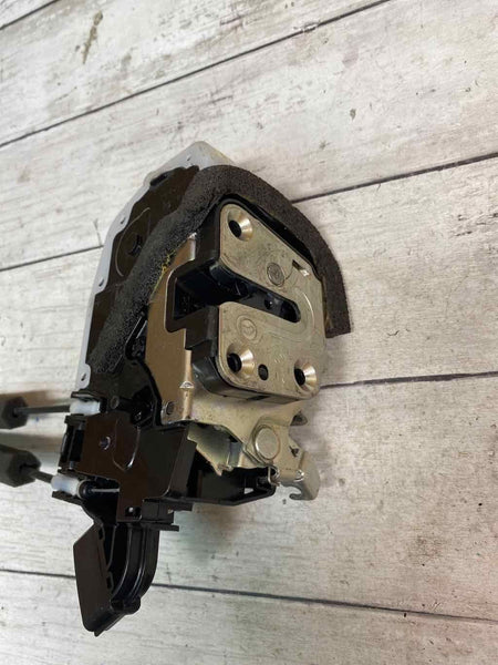 2014 2021 INFINITI Q50 REAR RIGHT DOOR LATCH ASSY OEM RH 825004GA0A