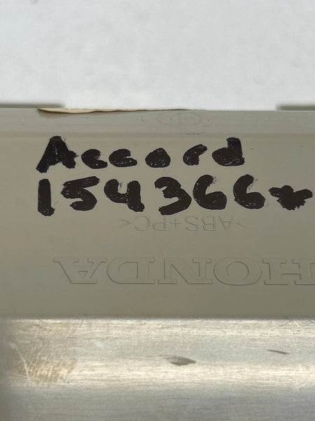 2013 TO 2022 HONDA ACCORD OVERHEAD CONSOLE ROOF DOOM LIGHT ASSY OEM 8325ATVAA11