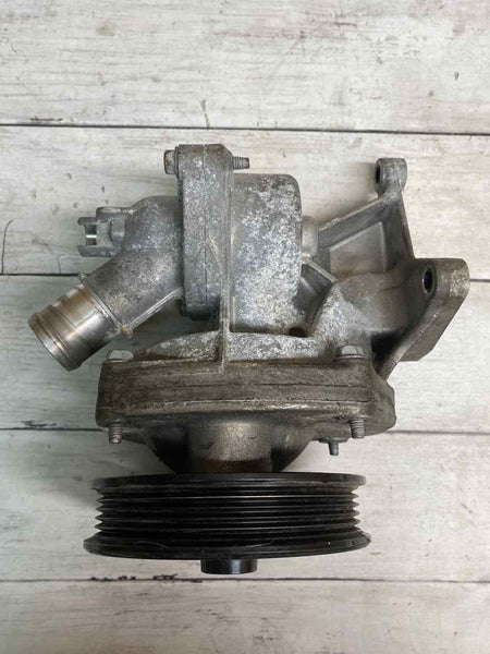 Bomba de água Chevy Equinox 2018 a 2020 Bomba de arrefecimento do motor 2.0L OEM 12637140