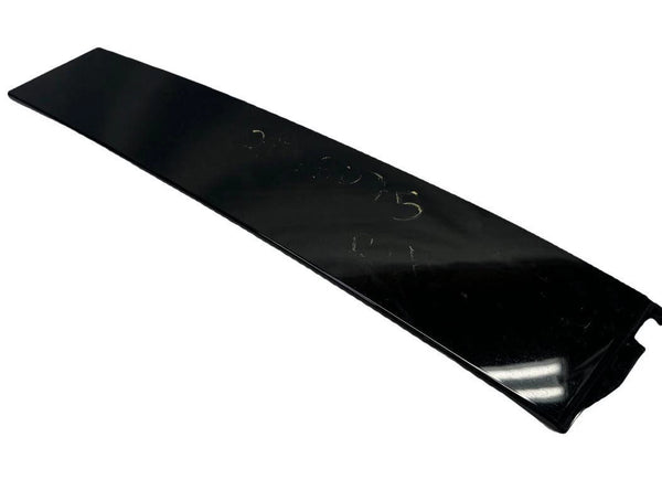 2020 GMC YUKON APPLIQUE MOULDING B PILLAR REAR LEFT SIDE ASSEMBLY OEM 84263148