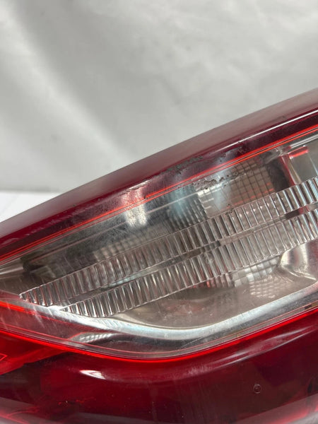 2018 2019 2020 2021 CHEVROLET TRAVERSE TAIL LIGHT LIDGATE MOUNTED RIGHT SIDE