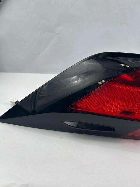 2019 TO 2025 TOYOTA RAV-4 TAIL LIGHT QUARTER PANEL LEFT SIDE ASSY OEM 8156142220
