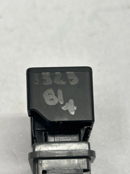 2018 TOYOTA CHR DASHBOARD SWITCH HAZARD LIGHT CONTROL ASSY OEM 15B060