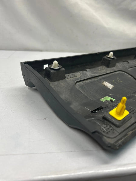 2018 TO 2024 CHEVROLET EQUINOX REAR DOOR MOULDING LEFT SIDE ASSY