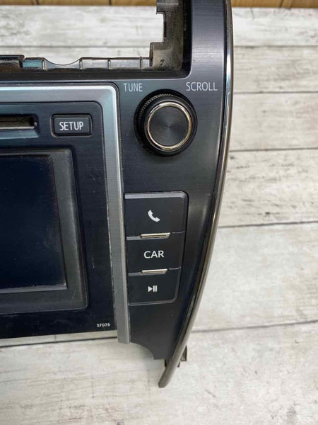 14 TOYOTA CAMRY RADIO DISPLAY SCREEN & RECEIVER ASSY OEM 8614006011 ID 57076