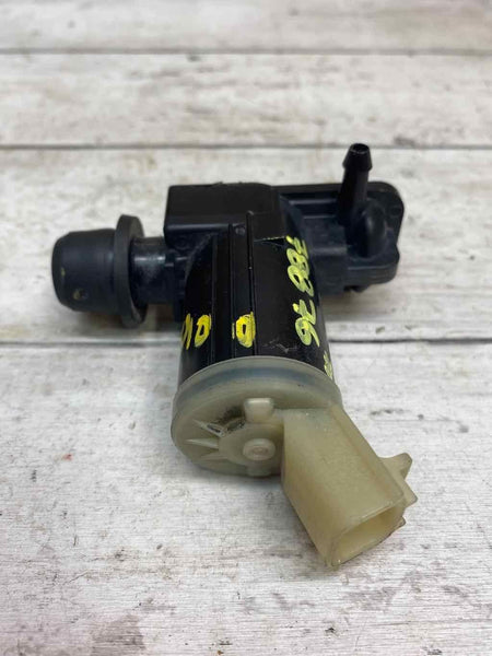 Bomba lavaparabrisas para Mitsubishi Outlander Sport 2020, OEM EW17001