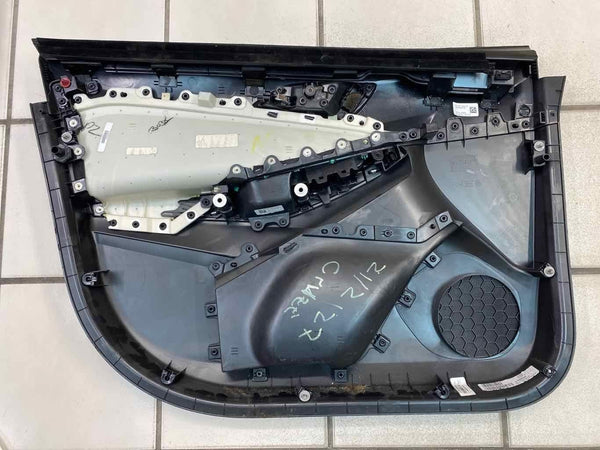 17 19 CHEVROLET CRUZE FRONT RIGHT DOOR TRIM PANEL OEM BLACK 84178541